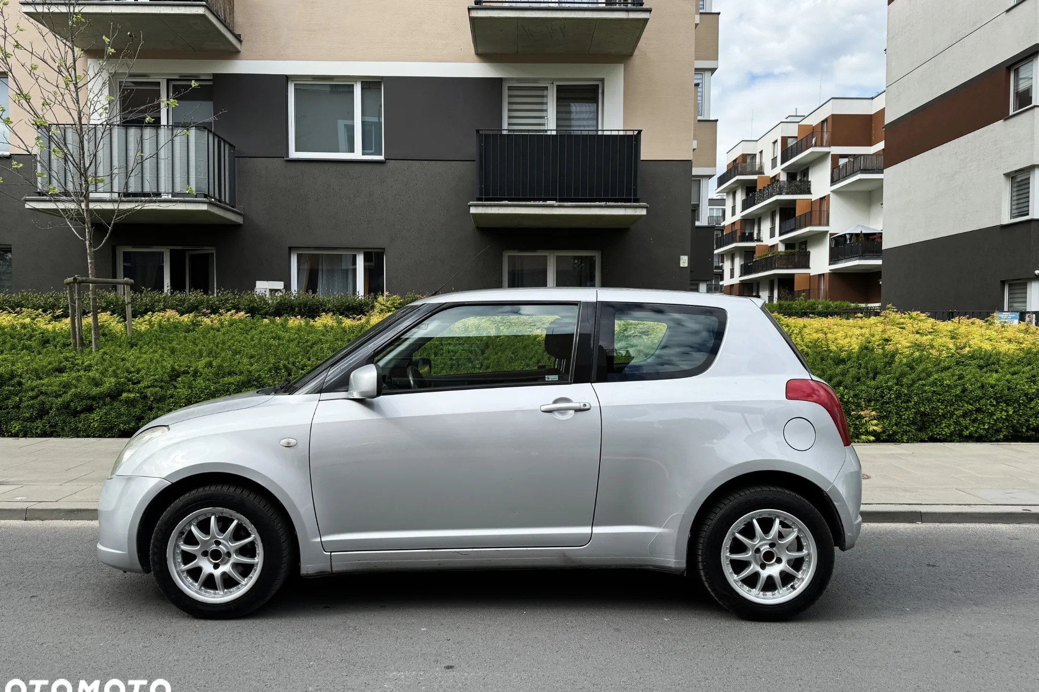 Suzuki Swift cena 14999 przebieg: 229000, rok produkcji 2005 z Warszawa małe 326